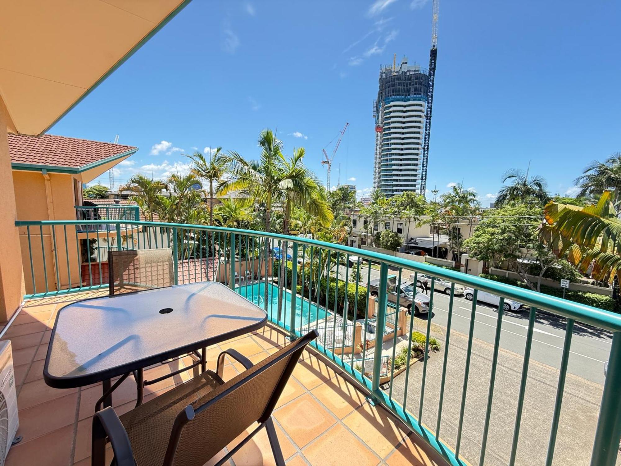 Karana Palms Resort Гоулд Коуст Екстериор снимка